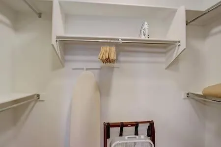 Modern 2br Cozysuites On Town Waterfront 13