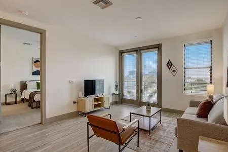 Modern 2br Cozysuites On Town Waterfront 13 Apartment