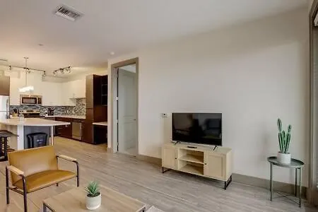 Modern 2br Cozysuites On Town Waterfront 13 Tempe